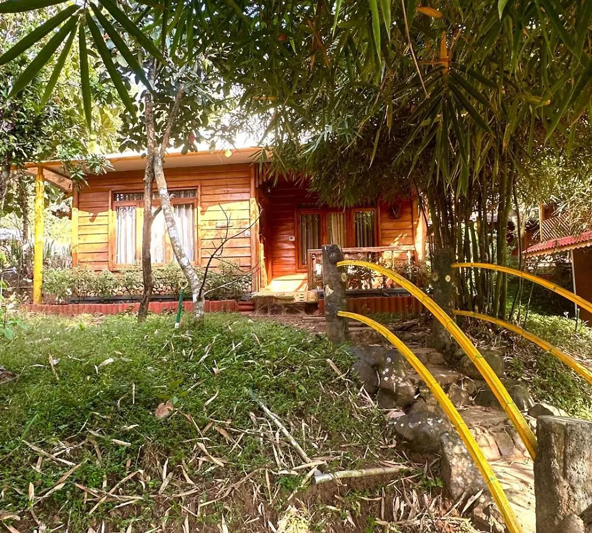 Pugmarks Jungle Lodge Chegat 3*,  India